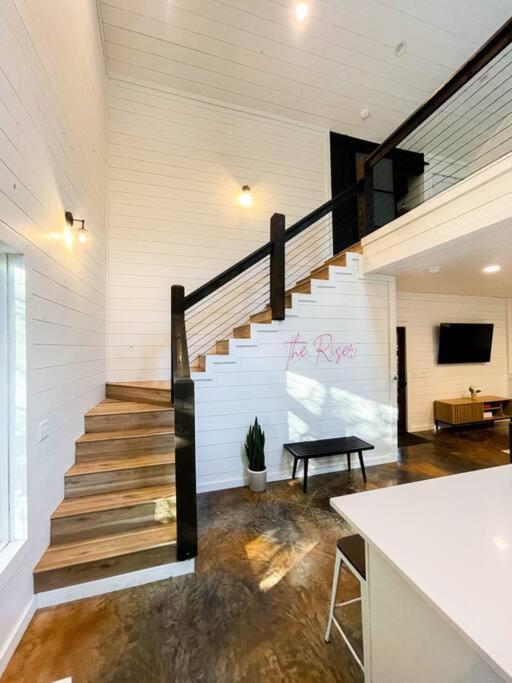 The Riser - Brand New Modern Cabin In ブロークン・ボウ エクステリア 写真