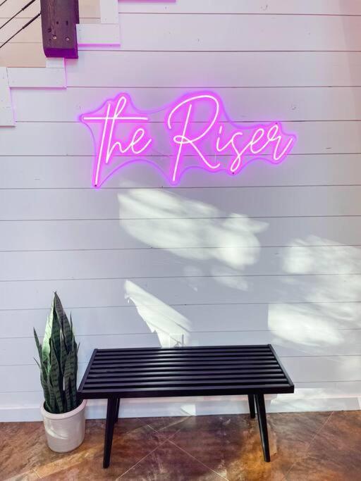The Riser - Brand New Modern Cabin In ブロークン・ボウ エクステリア 写真