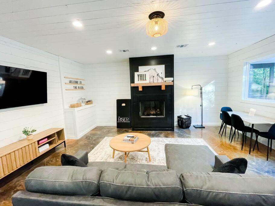 The Riser - Brand New Modern Cabin In ブロークン・ボウ エクステリア 写真
